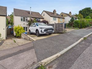 FRONT ASPECT & DRIVEWAY- click for photo gallery